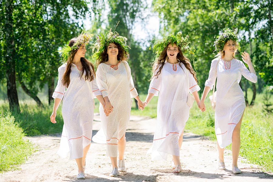 Slavic girls in Nur-Sultan