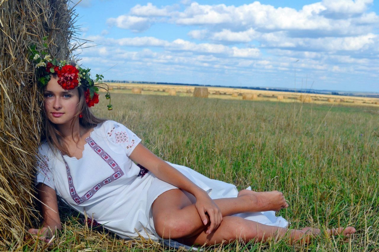 Slavic girls in Nur-Sultan